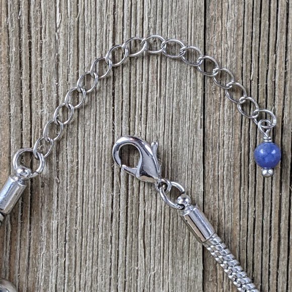 🌟 3/$15 🌟 Silver Tone Beaded Glass Charm Bracelet - Picture 6 of 7